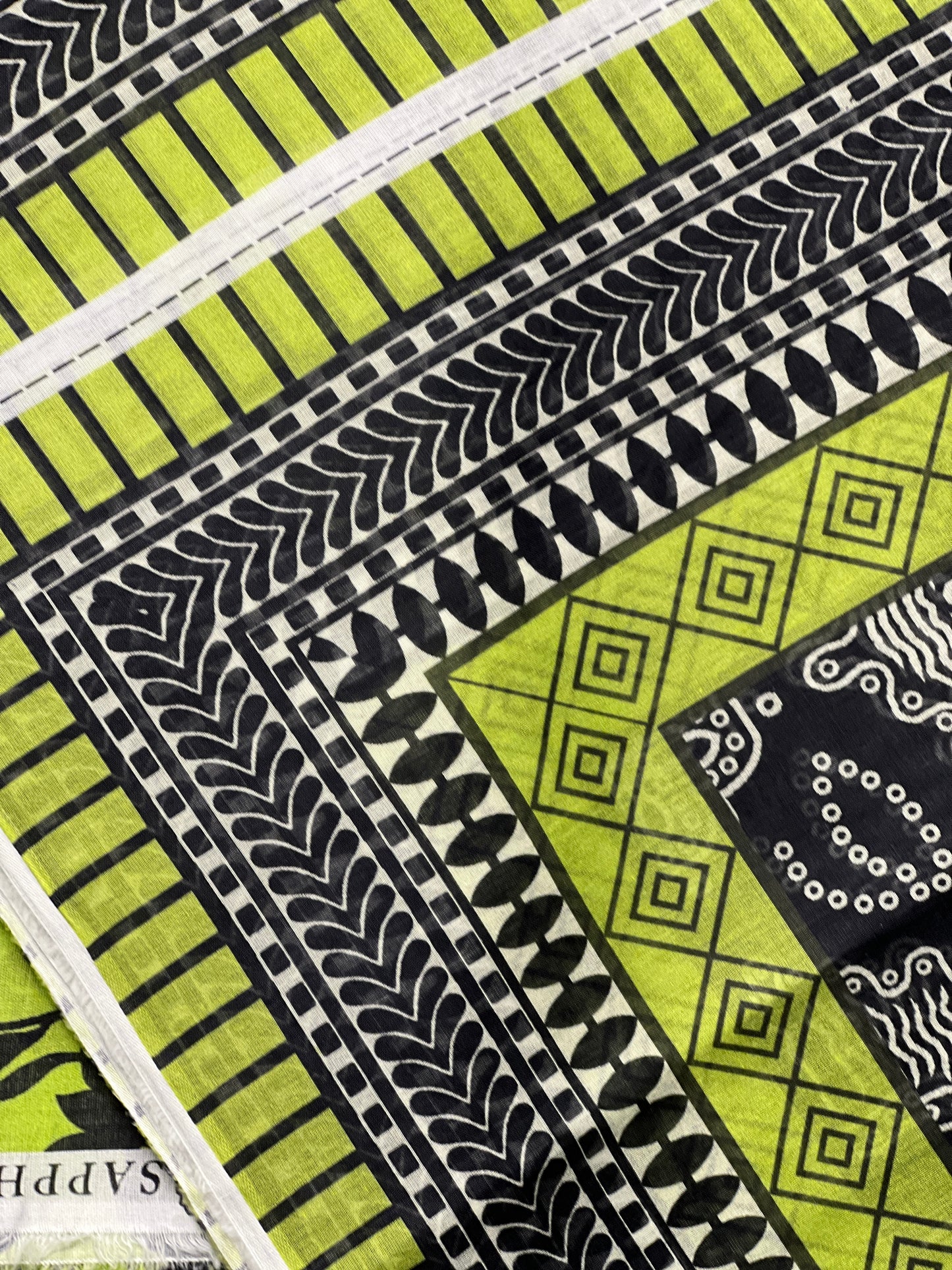 3 piece Printed Swiss lawn