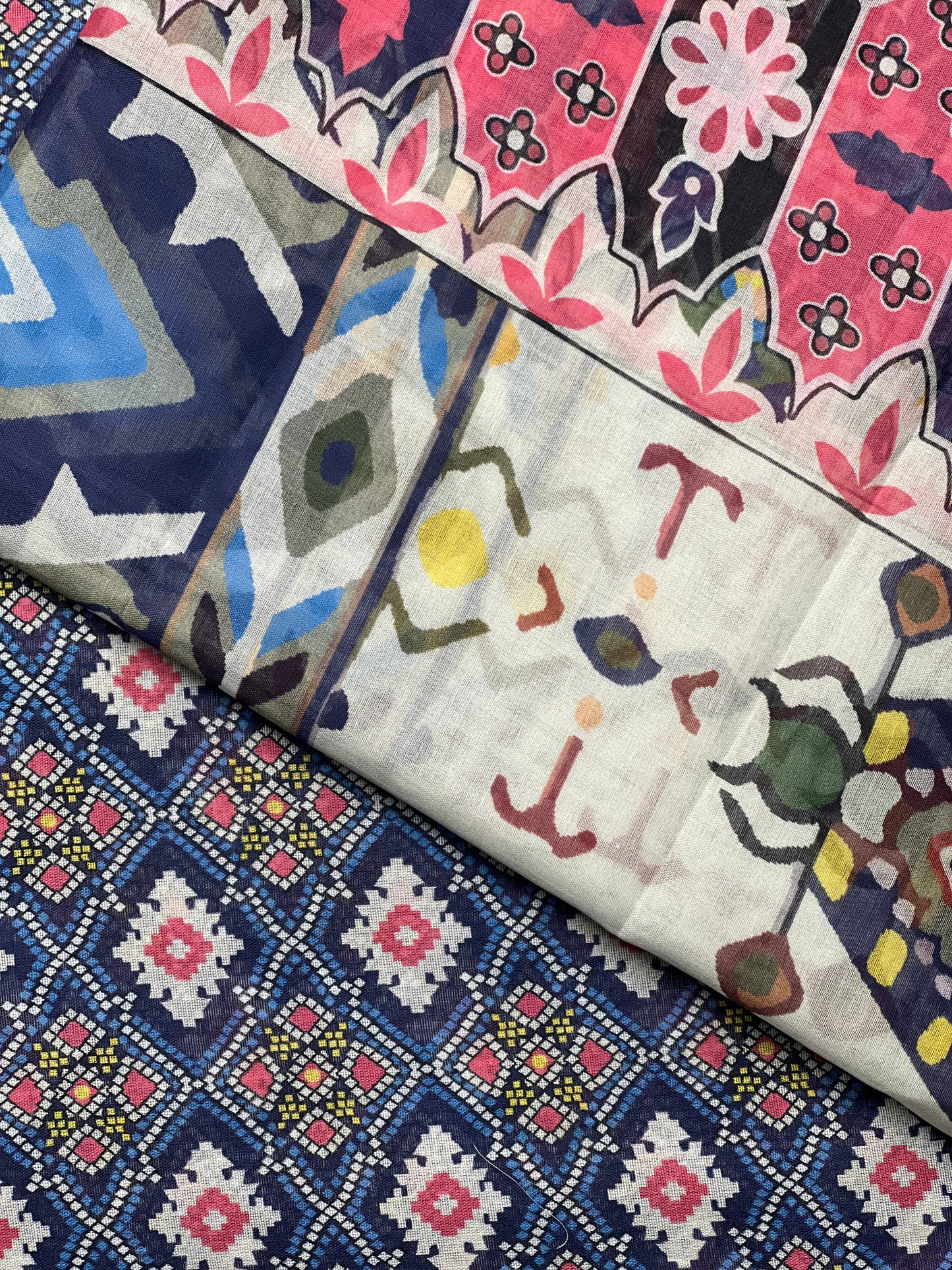 3 piece Printed Swiss lawn