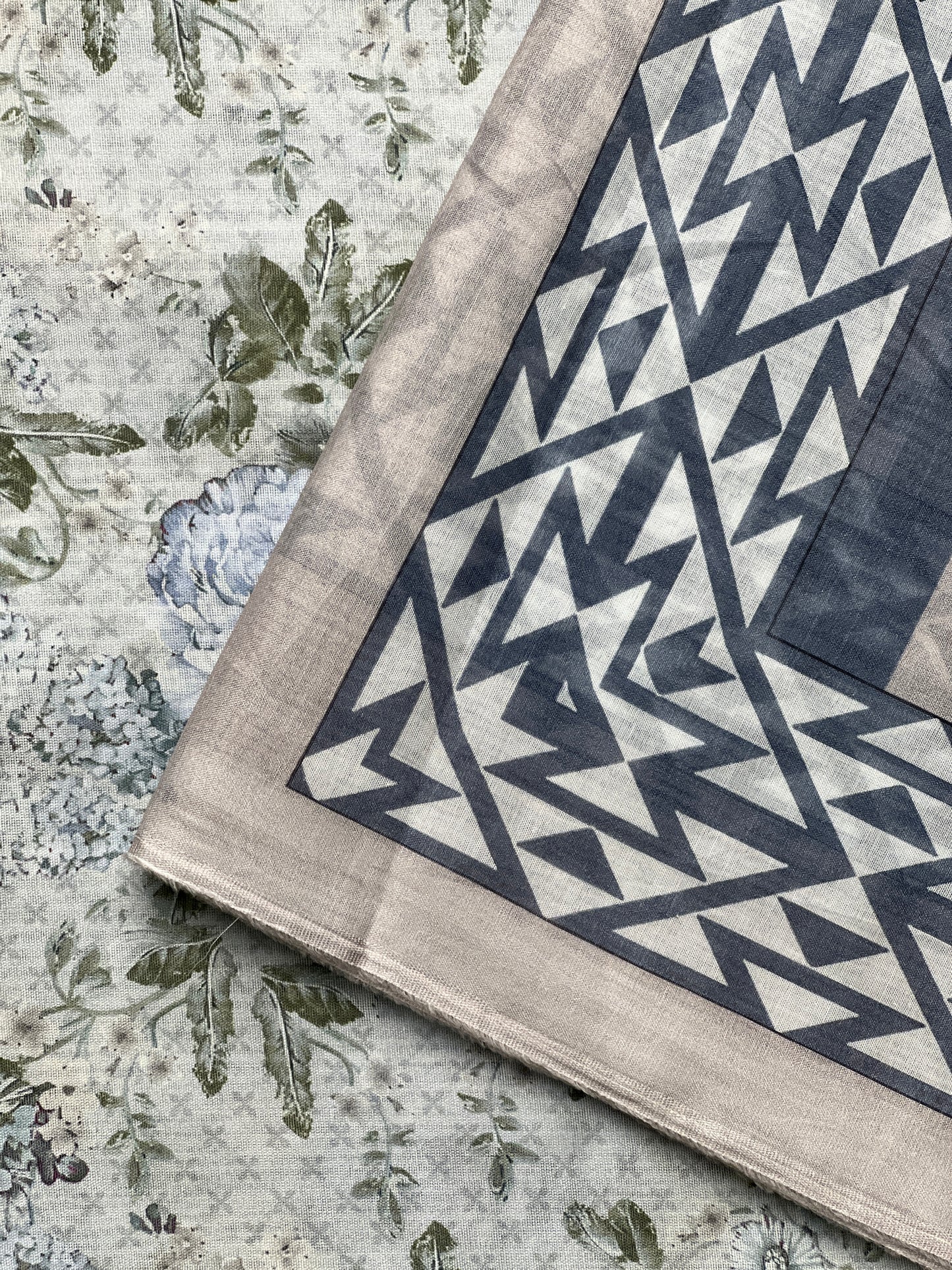 3 piece Printed Swiss lawn